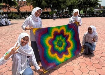 MAN 2 Sragen Suguhkan Kreativitas dan Spirit Religi dalam Ujian Praktik Kelas XII