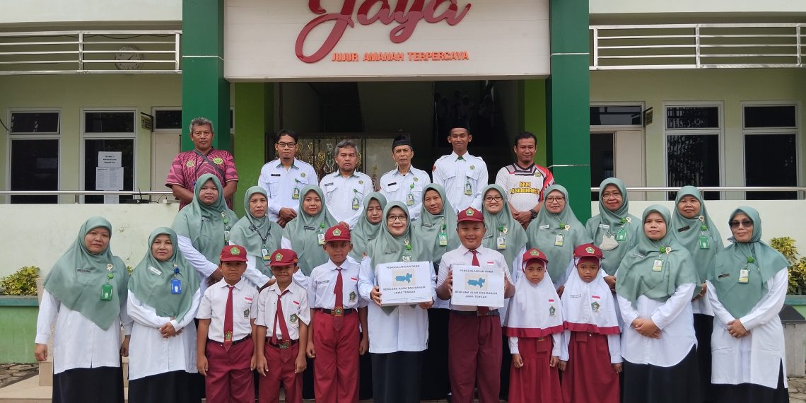 MIN 9 Sragen Gelar Penggalangan Dana Sosial Bagi Korban Bencana Alam dan Banjir di Jawa Tengah