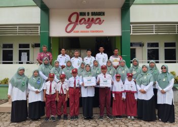 MIN 9 Sragen Gelar Penggalangan Dana Sosial Bagi Korban Bencana Alam dan Banjir di Jawa Tengah