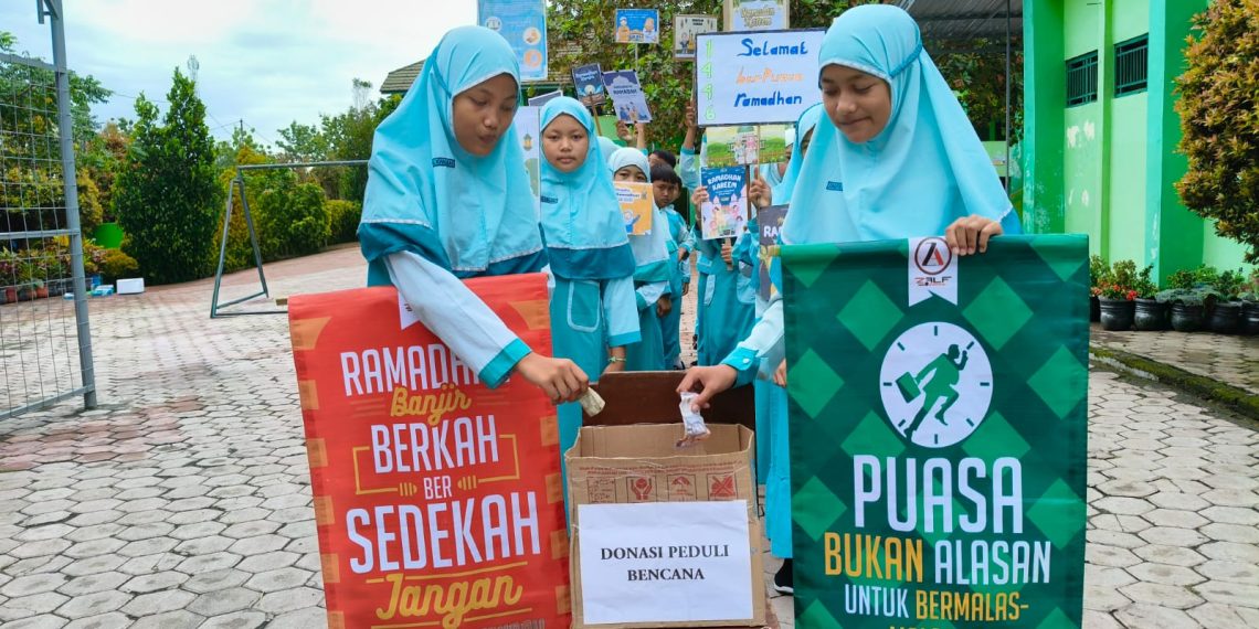 Sambut Ramadhan, MIN 5 Sragen Gelar Pawai dan Aksi Sosial Galang Donasi Bencana