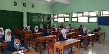 Kepala MAN 2 Sragen Tekankan Bahwa Ujian Madrasah Tidak Hanya Aspek Akademis, Namun Juga Aspek Karakter dan Nilai Keislaman