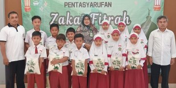 Memasuki Pertengahan Ramadhan, MIN 9 Sragen Tasyarufkan Zakat Fitrah