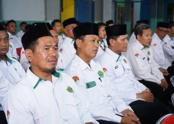 Guru MI Tiga Kecamatan Ikuti Pembinaan dan Seminar Pendidikan di MIN 4 Sragen
