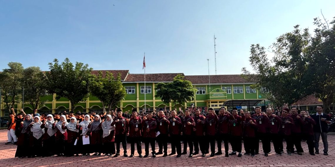Dari Madrasah ke Dunia Nyata, Siswa MAN 2 Sragen Magang di Dunia Usaha dan Industri