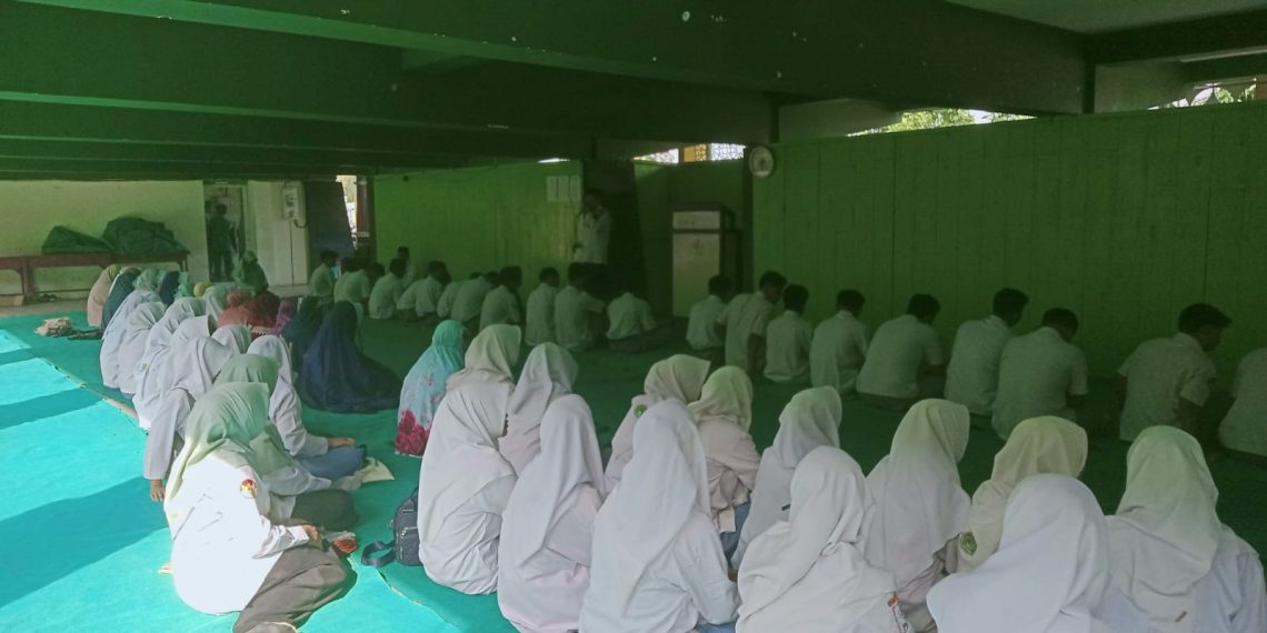 Kuatkan Hati Jelang Pengumuman Ujian, MAN 3 Sragen Ajak Siswa Lakukan Istighotsah
