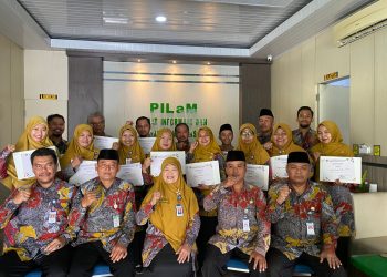 Berikan Reward Kepada Guru Madrasah, Kepala MAN 1 Sragen Harap Semua Guru Tingkatkan Kinerja dalam Melaksanakan Tugas