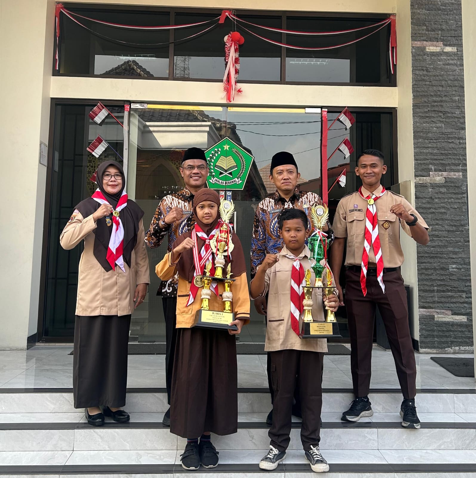 Kakankemenag Sragen Apresiasi Siswa MIN 9 Sragen atas Prestasinya di PORSENI 2025