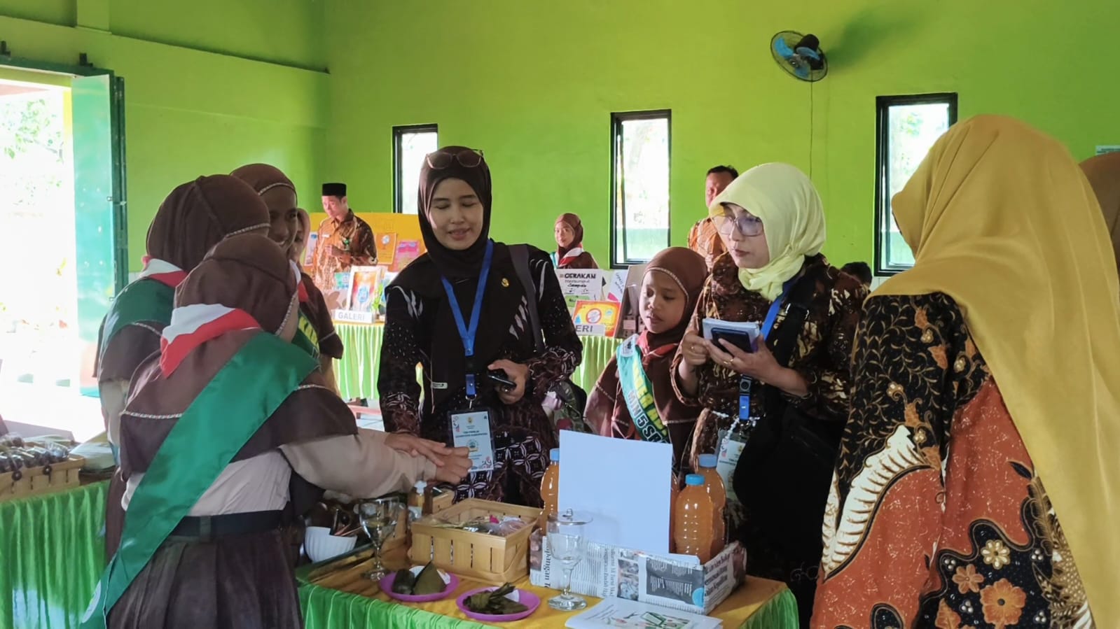 Gerakkan Seluruh Unsur Madrasah, MIN 5 Sragen Siap Menjadi Yang Terbaik Dalam Lomba Adiwiyata