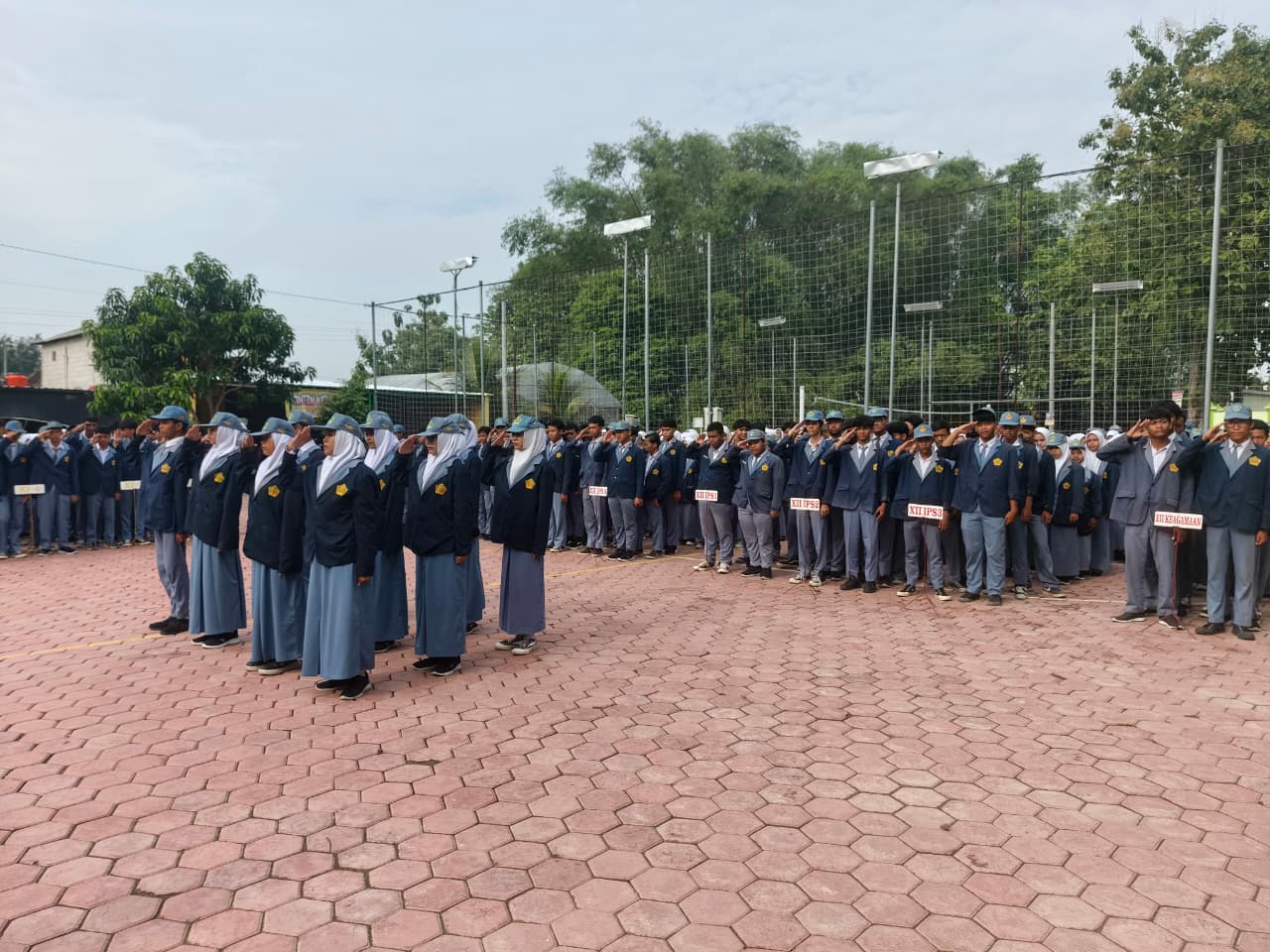 Upacara Hari Pahlawan MAN 2 Sragen, Kobarkan Semangat Juang di Kalangan Murid