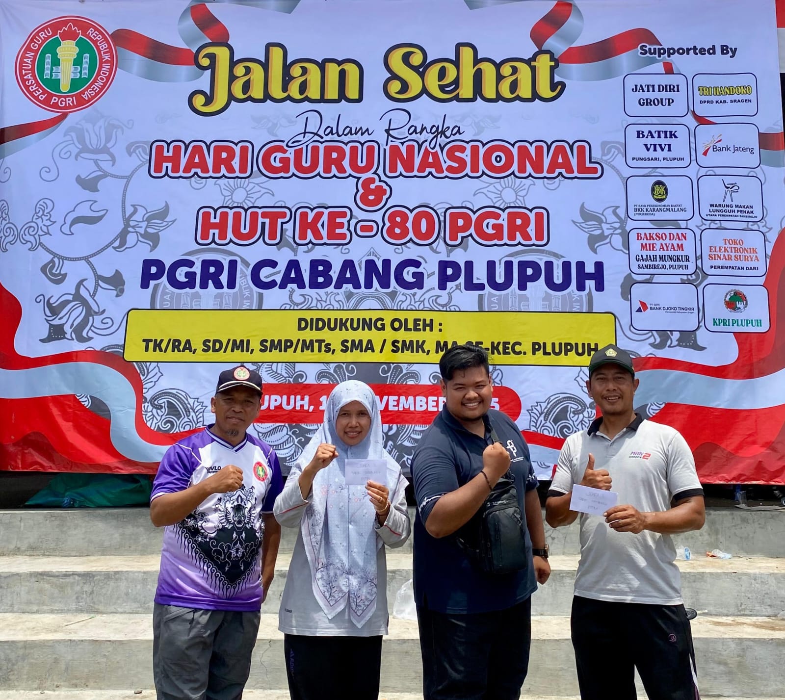 Semangat Hari Guru! MAN 2 Sragen Boyong Prestasi di Ajang Peringatan HUT ke-80 PGRI
