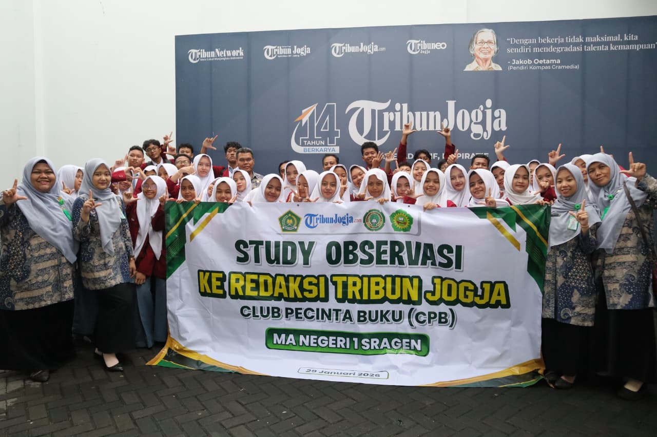 Dari Kelas ke Ruang Redaksi, Siswa CPB MAN 1 Sragen Kunjungi Kantor Tribun Jogja