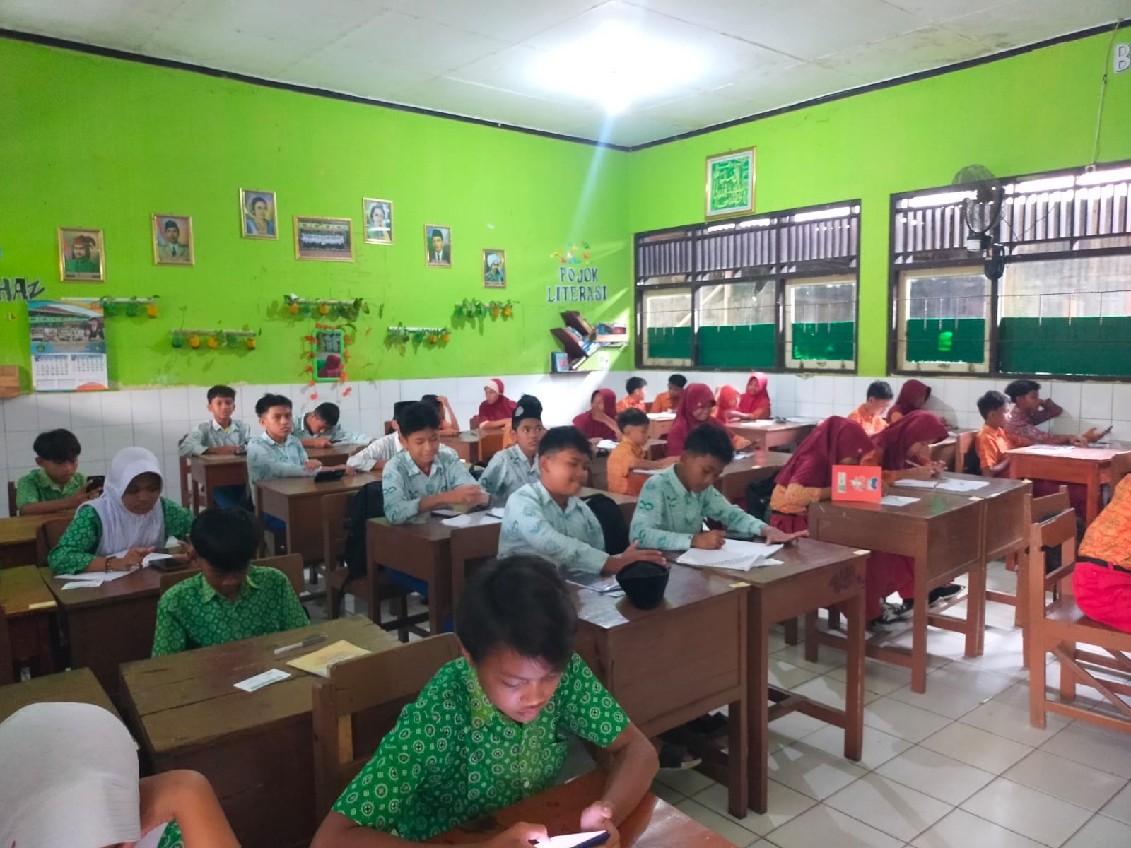 Komitmen Dukung Peningkatan Mutu Pendidikan Dasar, MTsN 4 Sragen Gelar Try Out TKA SD/MI