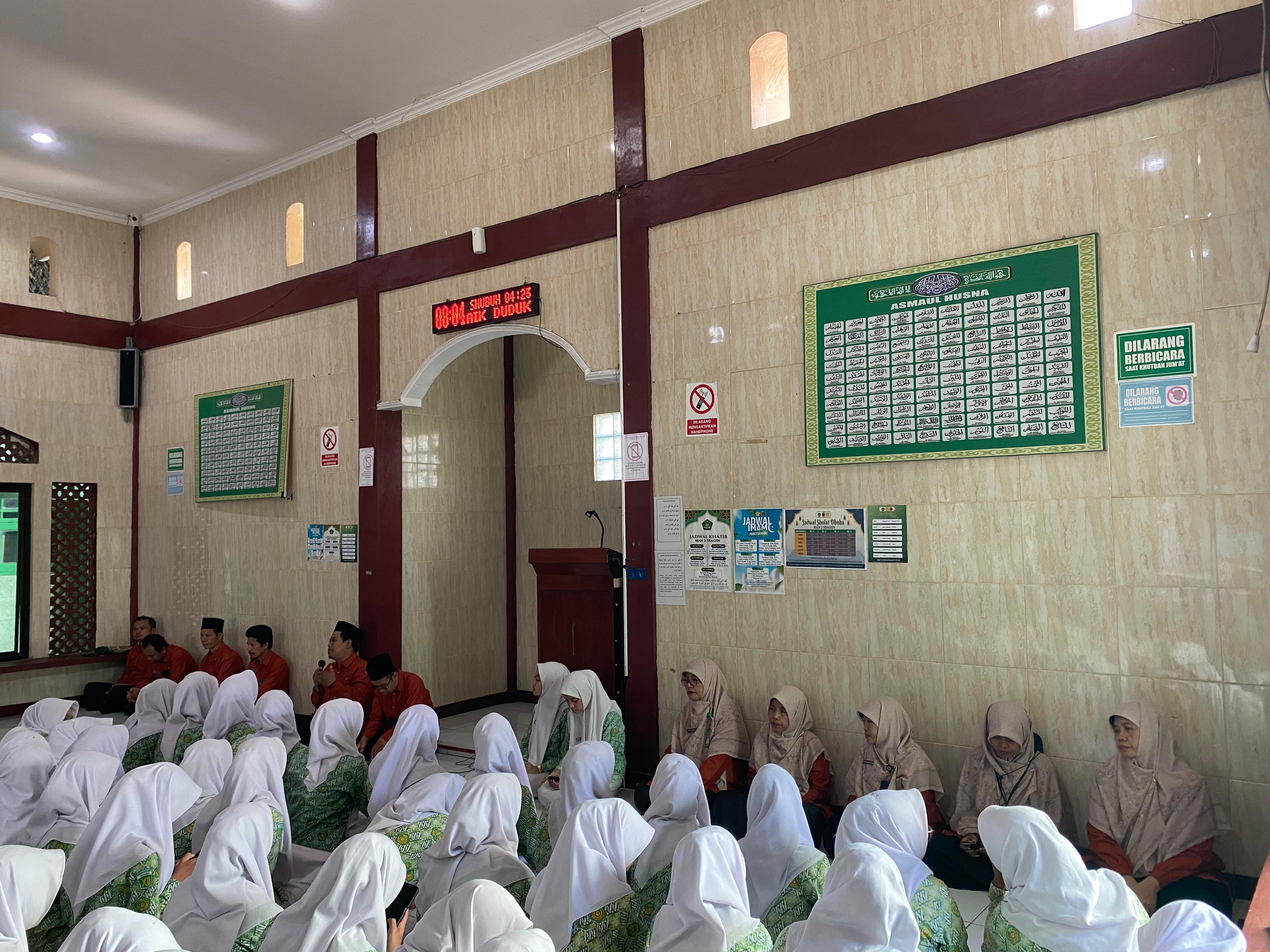 MAN 2 Sragen Gelar Spiritual Building dan Doa Bersama Menjelang Ujian Madrasah