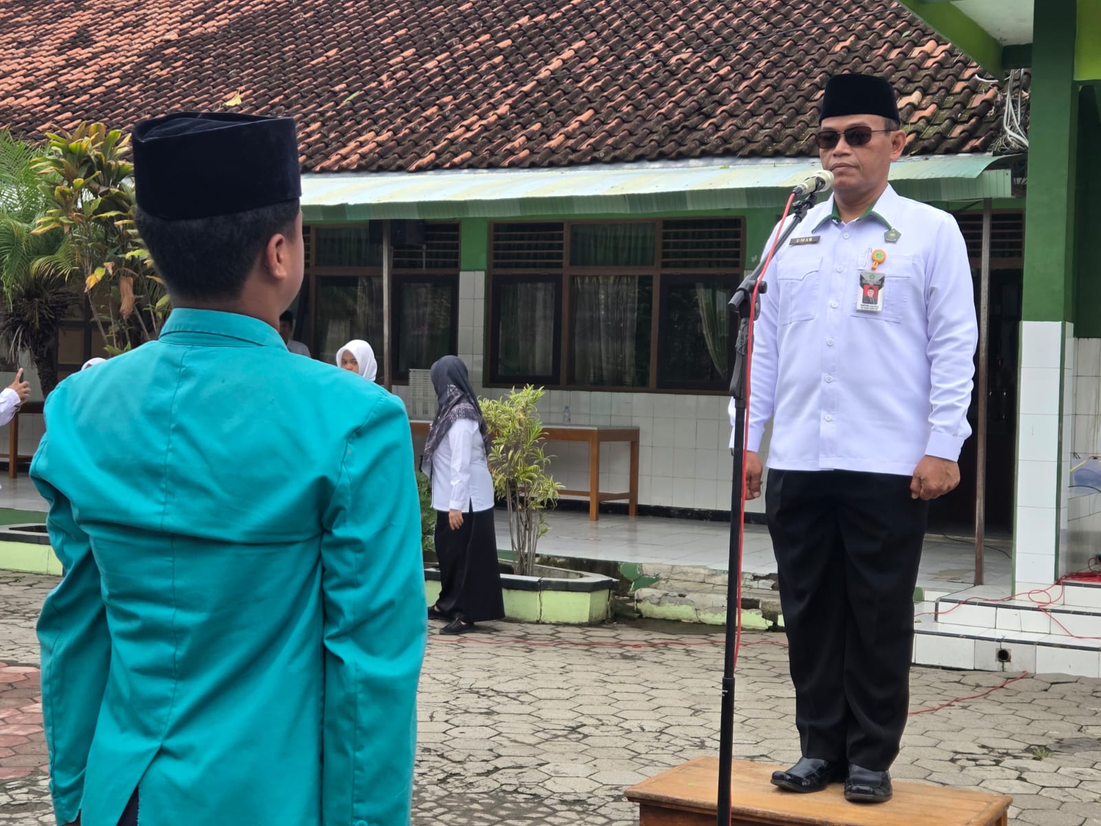 Apel Pagi Siswa MTsN 2 Sragen, Ikhtiar Mewujudkan Madrasah Berprestasi