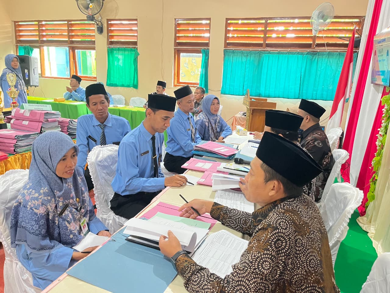 PKKM 4 Tahunan MTsN 1 Sragen Berjalan Lancar, Kepala Madrasah Paparkan Kepemimpinan Visioner dan Kolaboratif