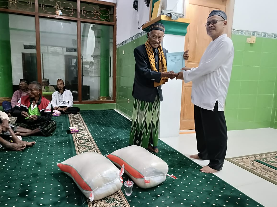 Pererat Silaturahmi, MTsN 7 Sragen Gelar TARLING di Girimargo dan Soko