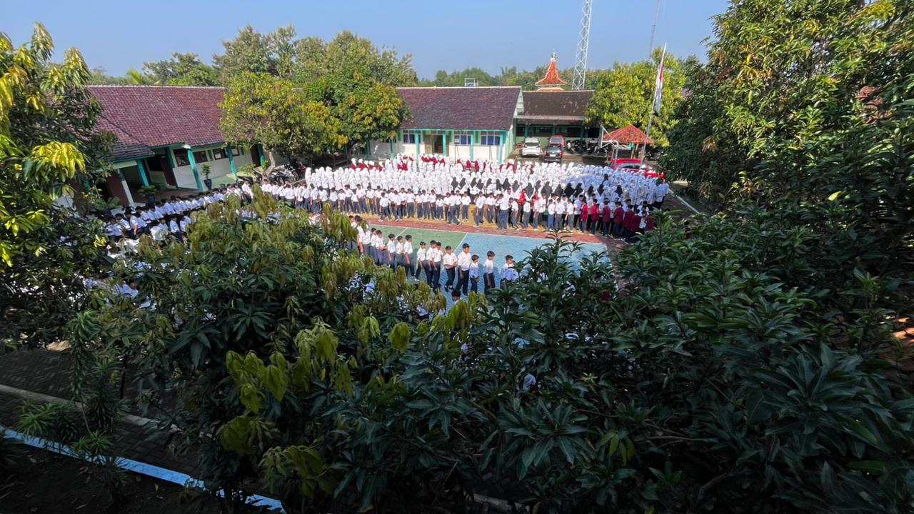 Awali Pembelajaran Pascalebaran, MTsN 8 Sragen Gelar Apel dan Halalbihalal