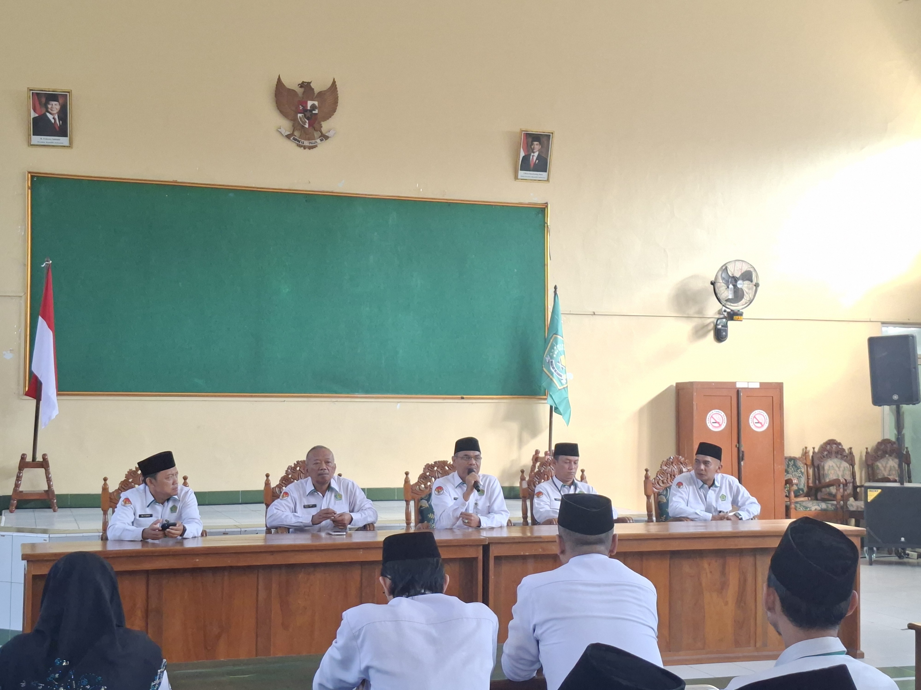 Apel Senin Jadi Ruang Evaluasi dan Penguatan Kinerja ASN Kemenag Sragen