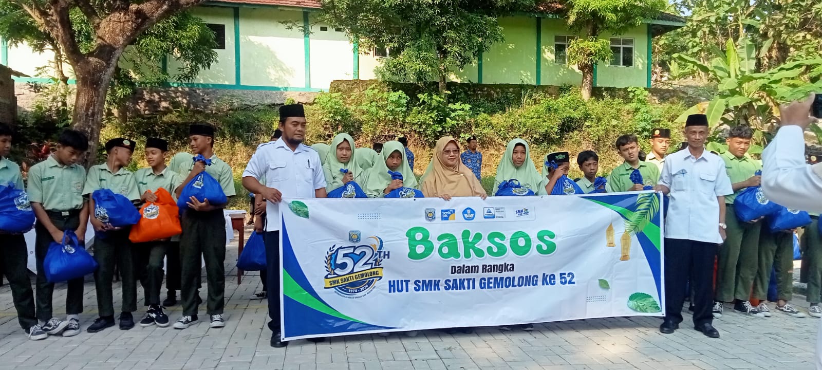 MTsN 3 Sragen Laksanakan Upacara Harkitnas, 40 Siswa Terima Bansos