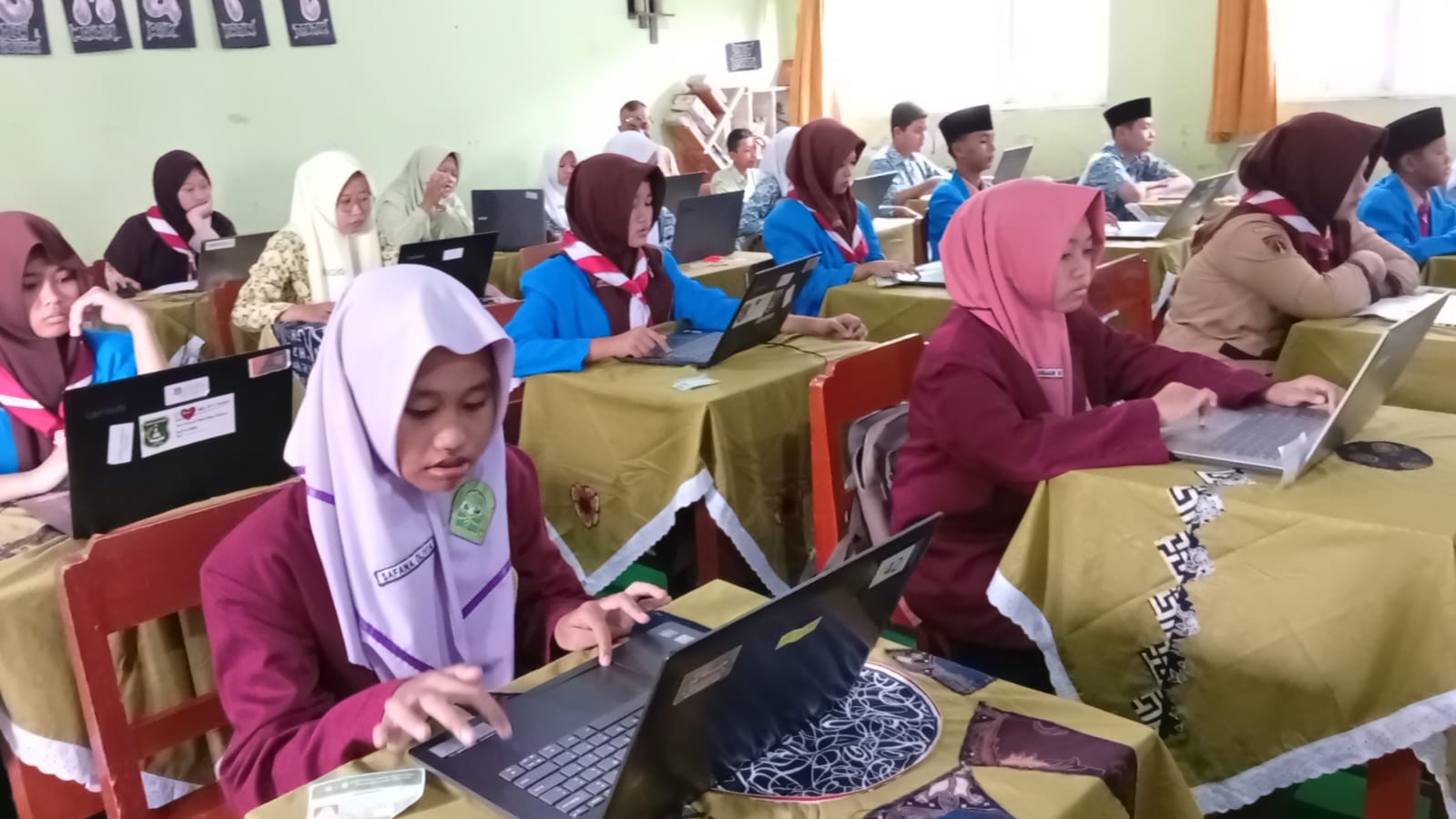 MTsN 4 Sragen Antar Empat Siswa Melaju ke Final OSMA 2026