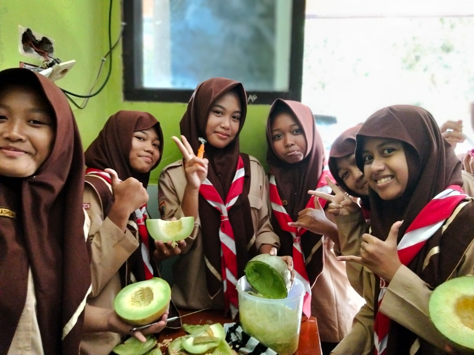 Kokurikuler Seru, Siswa MTsN 4 Sragen Ciptakan Aneka Es Buah Lokal