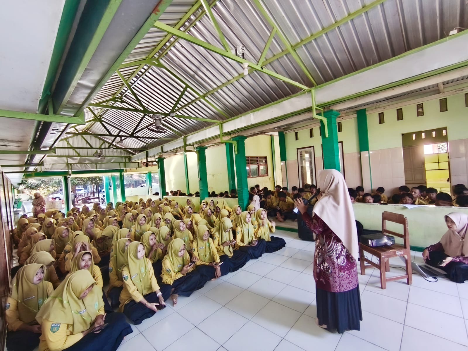 MTsN 8 Sragen Lakukan Sosialisasi Validasi Data Siswa Jelang Penerbitan e-Ijazah