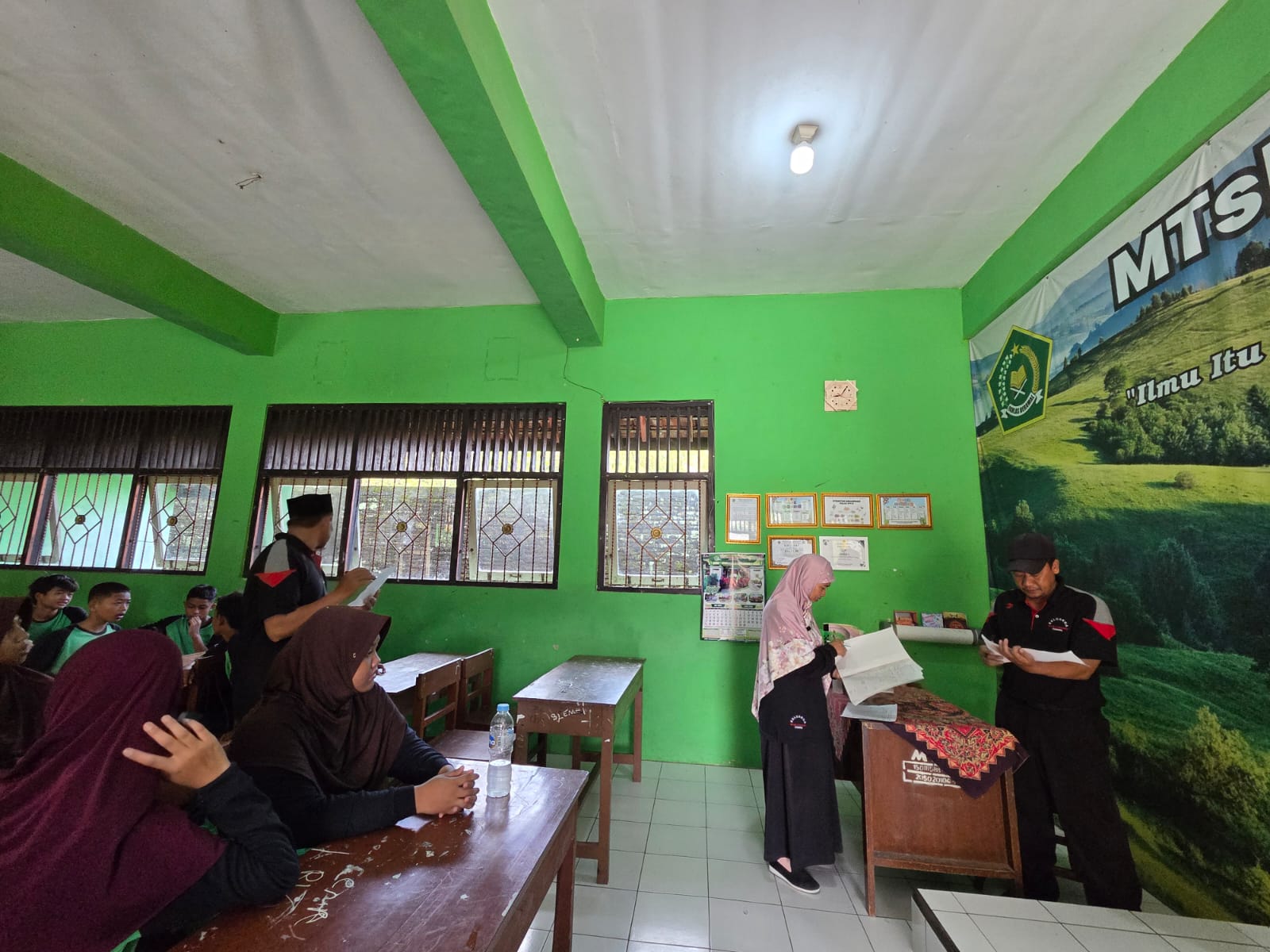 Semarak Hari Jadi Sragen ke-280, MTsN 2 Sragen Gelar Lomba Kebersihan Kelas
