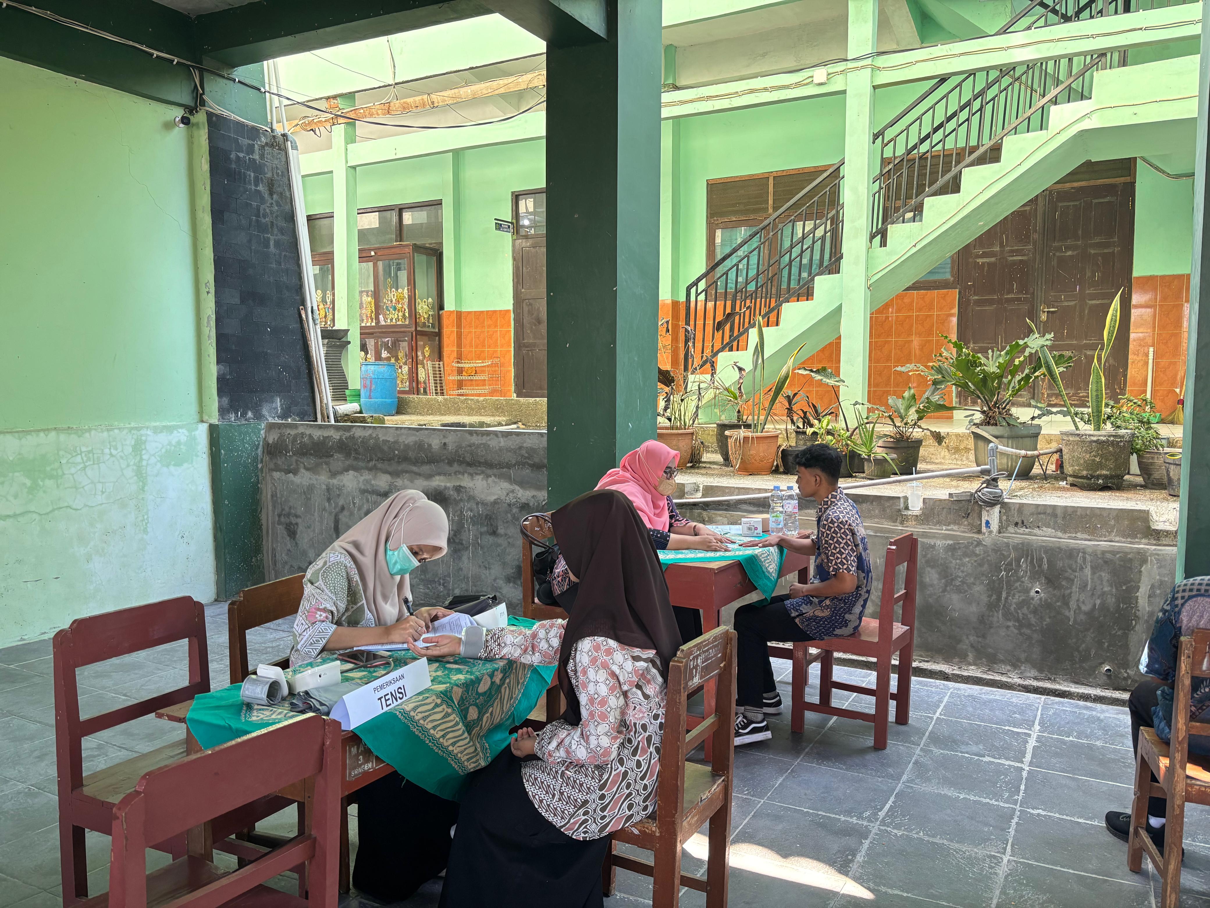 Pantau Kesehatan Peserta Didik, MAN 3 Sragen Gelar Cek Kesehatan Gratis