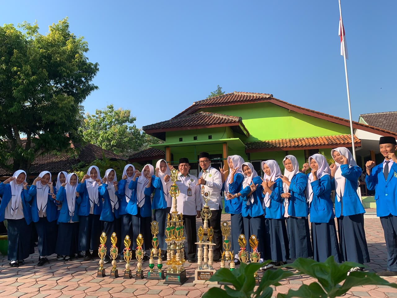 Paskibra MTsN 4 Sragen Kantongi Tiket FORDA Jateng Usai Raih Juara LKBB FORBASI