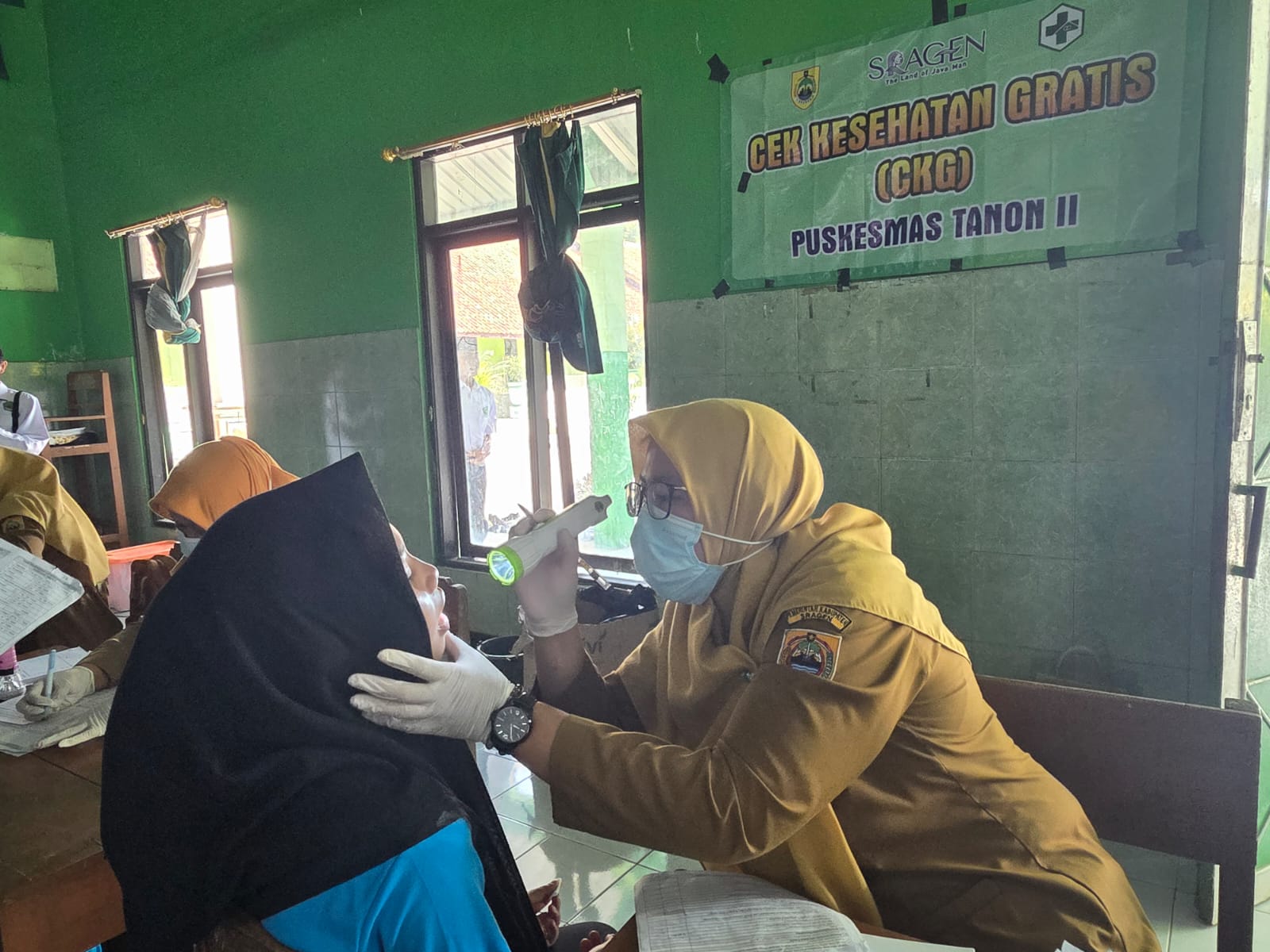 Deteksi Dini Kondisi Kesehatan Siswa, MTsN 2 Sragen Gelar CKG bersama Puskesmas Tanon II
