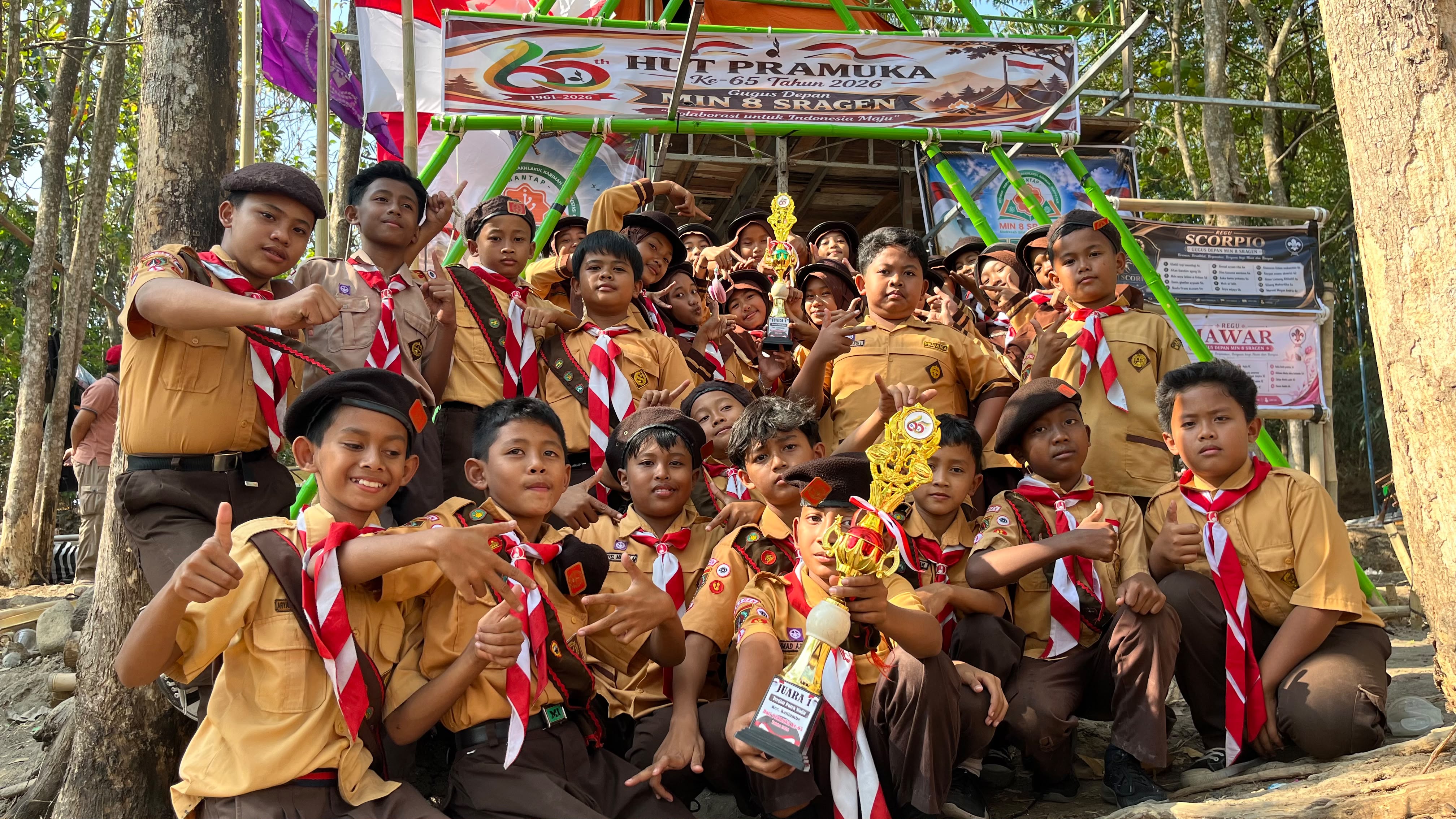 Gudep MIN 8 Sragen Raih Juara Umum I Perkemahan Pramuka Kalijambe