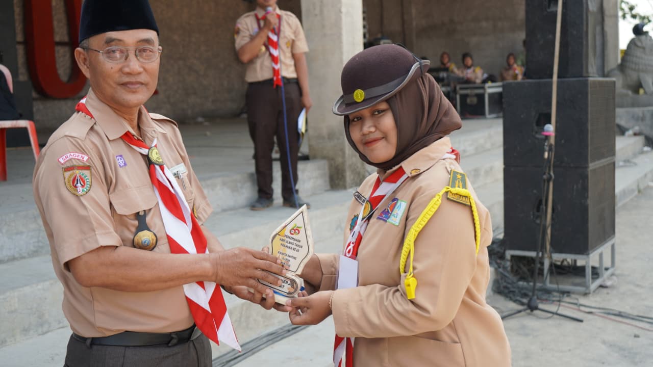 Kopramanda Berprestasi! Murid MAN 2 Sragen Sabet Gelar Sangga Kerja Tergiat dalam HUT Pramuka ke-65 Kecamatan Plupuh