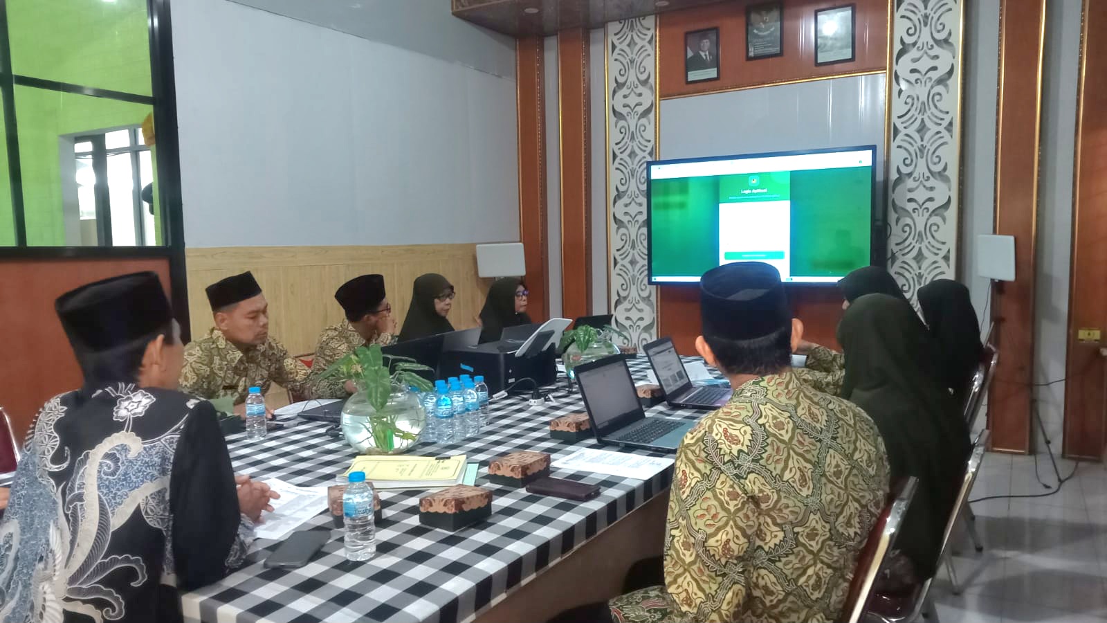 Supervisi Perangkat Pembelajaran di MTsN 3 Sragen, Pengawas Dorong Guru Siapkan Pembelajaran yang Lebih Kontekstual