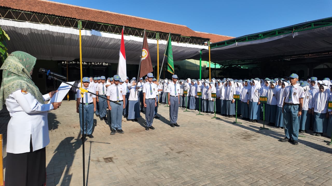 Sah! Fahri dan Radisti Resmi Nahkodai OSIS MAN 1 Sragen Periode 2026/2027