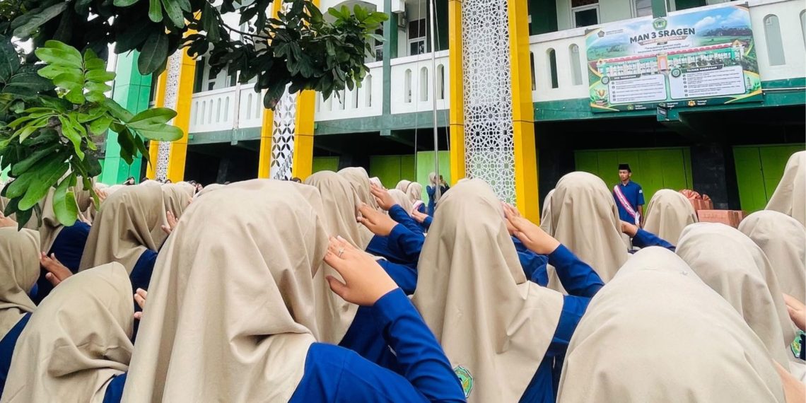 Peringati Hari Sumpah Pemuda, MAN 3 Sragen Gelar Upacara Membakar Semangat Nasionalisme Siswa