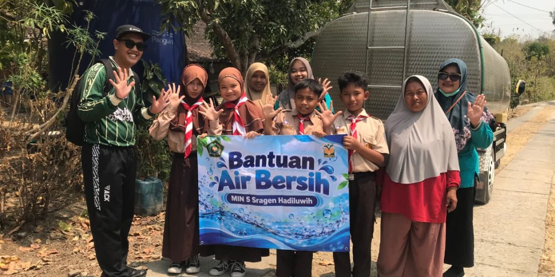 MIN 5 Sragen Salurkan Bantuan Air Bersih untuk Empat Desa di Sumberlawang