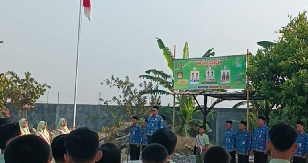 Memupuk Cinta Tanah Air, Civitas Akademika MTsN 6 Sragen Gelar Upacara Peringatan Hari Kesaktian Pancasila