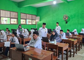 Survei Sahabat KBC, MTsN 2 Sragen Libatkan Guru dan Murid
