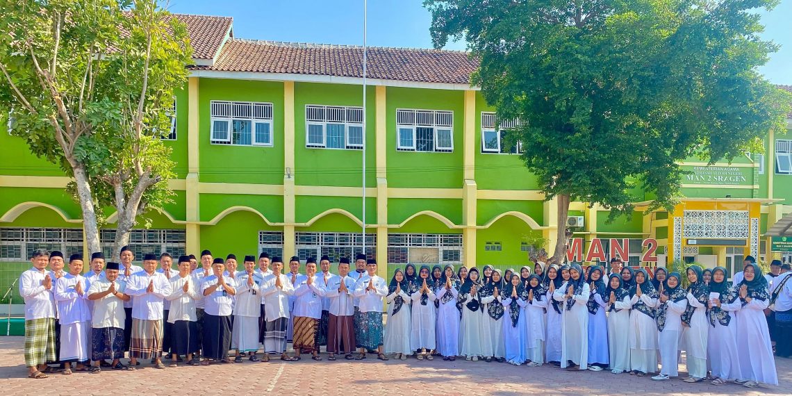 Semarak Hari Santri 2026, MAN 2 Sragen Tanamkan Semangat Keilmuan dan Kebersamaan