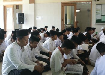 Bangun Generasi Qurani, MTsN 2 Sragen Gelar Khotmil Quran