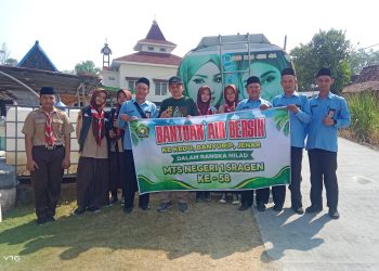 Bukan Sekadar Rayakan Milad, MTsN 1 Sragen Alirkan Kepedulian Lewat Bantuan Air Bersih