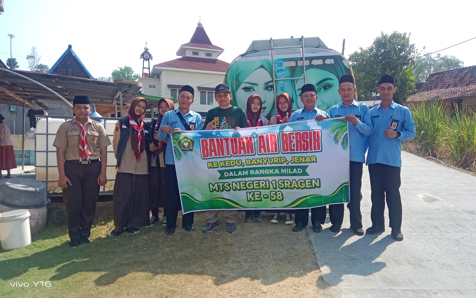 Bukan Sekadar Rayakan Milad, MTsN 1 Sragen Alirkan Kepedulian Lewat Bantuan Air Bersih