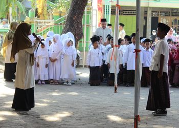 Lomba dan Kajian Akbar Warnai Peringatan Hari Santri di MIN 7 Sragen